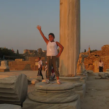 Hadrian Gate 3* Antalya