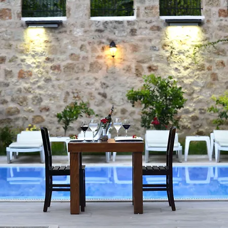 Hadrian Gate Antalya