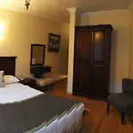 Hotel Hadrian Gate